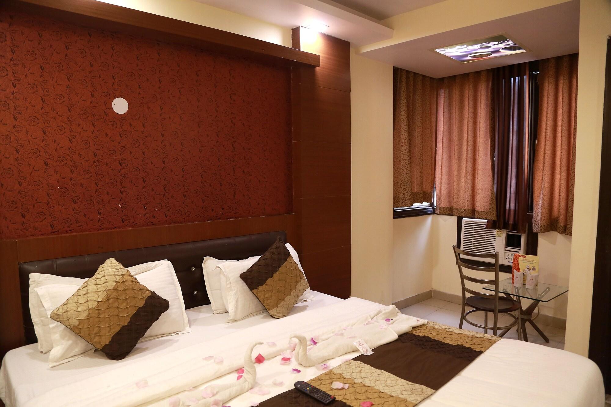 Hotel Shivam International - A Well Hygiene Property All Staff Vaccinated " New Delhi Ngoại thất bức ảnh