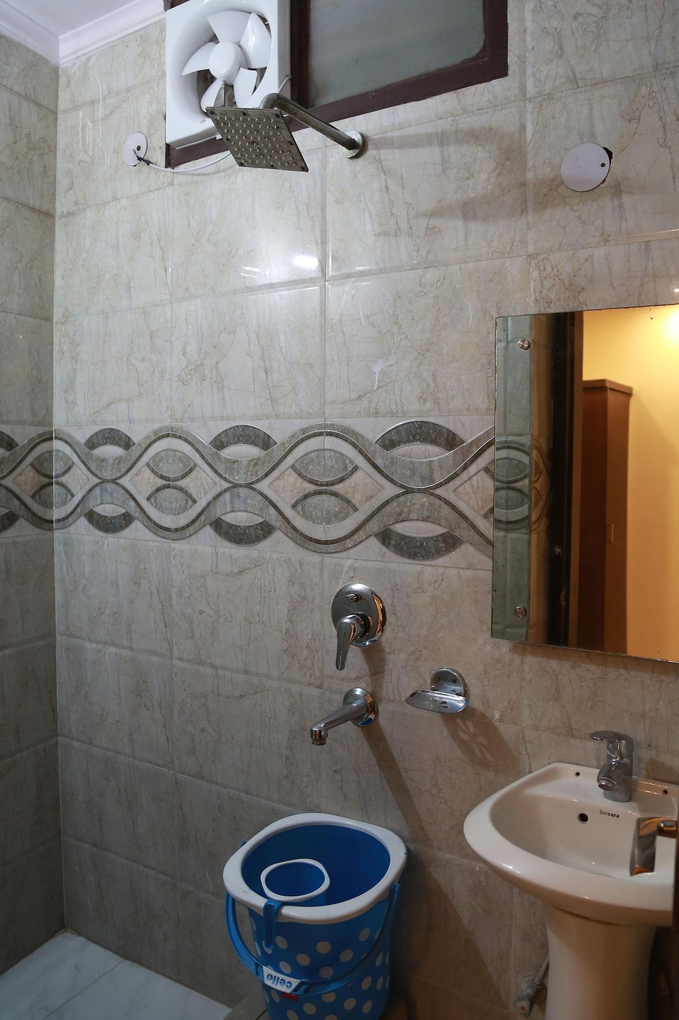 Hotel Shivam International - A Well Hygiene Property All Staff Vaccinated " New Delhi Ngoại thất bức ảnh
