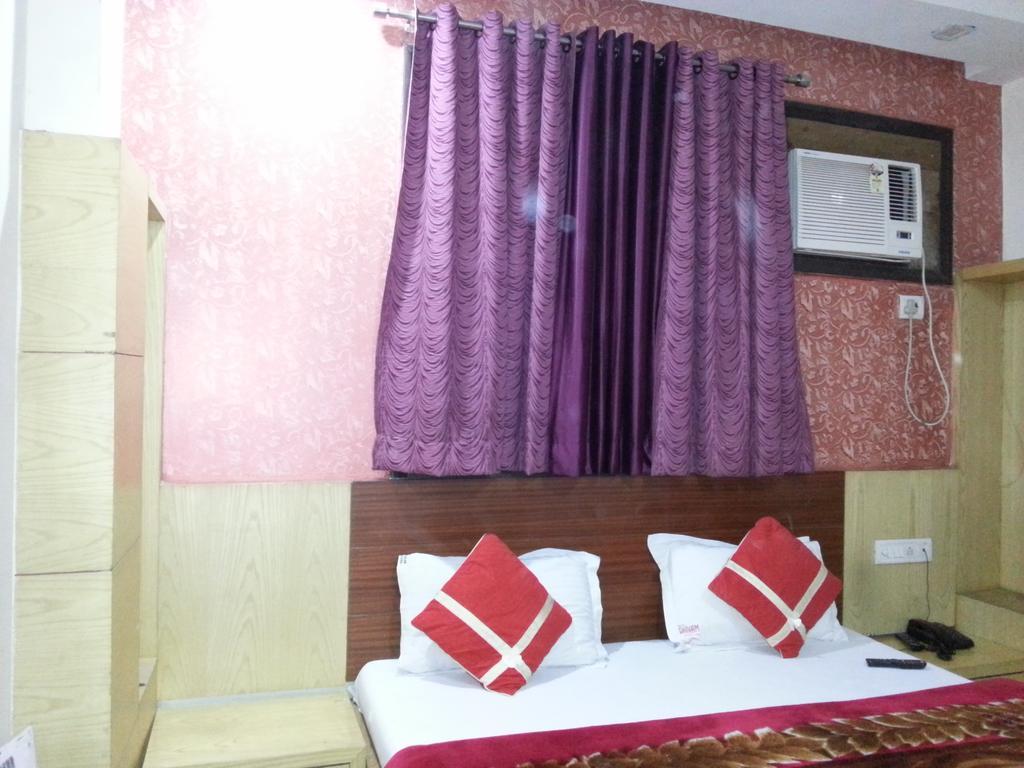 Hotel Shivam International - A Well Hygiene Property All Staff Vaccinated " New Delhi Ngoại thất bức ảnh