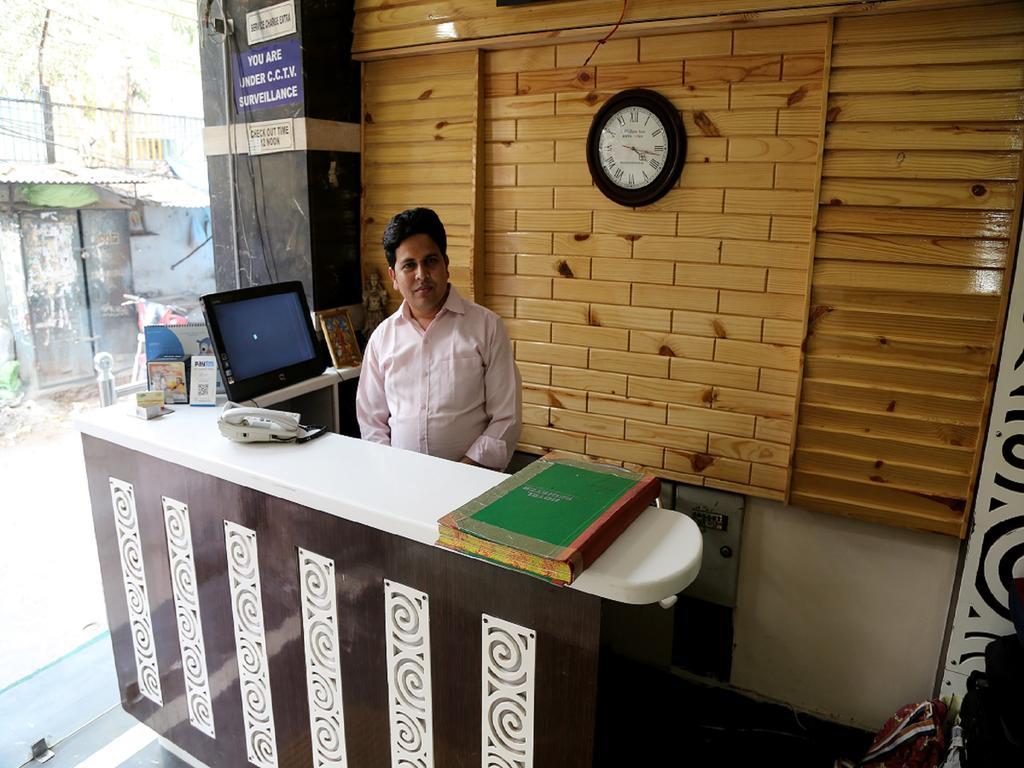 Hotel Shivam International - A Well Hygiene Property All Staff Vaccinated " New Delhi Ngoại thất bức ảnh