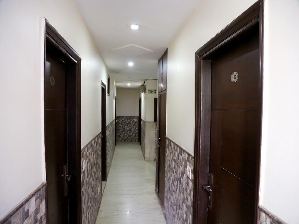 Hotel Shivam International - A Well Hygiene Property All Staff Vaccinated " New Delhi Ngoại thất bức ảnh