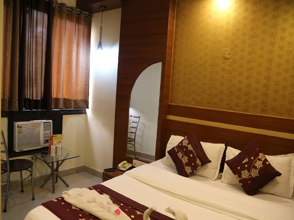 Hotel Shivam International - A Well Hygiene Property All Staff Vaccinated " New Delhi Ngoại thất bức ảnh