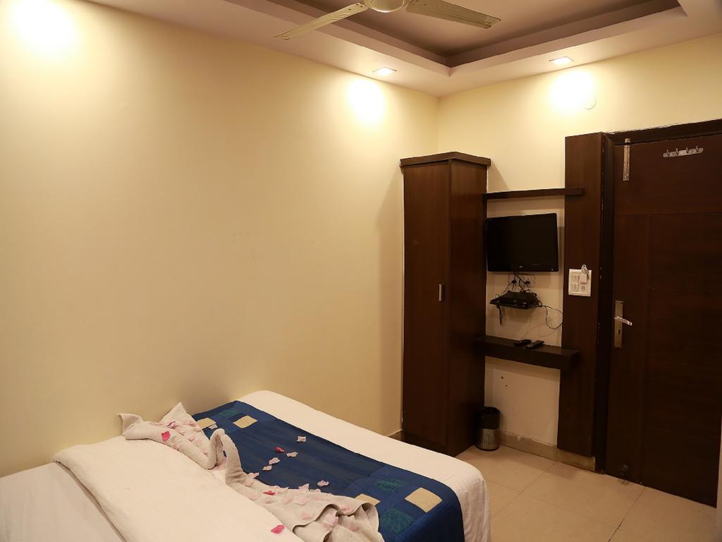 Hotel Shivam International - A Well Hygiene Property All Staff Vaccinated " New Delhi Ngoại thất bức ảnh