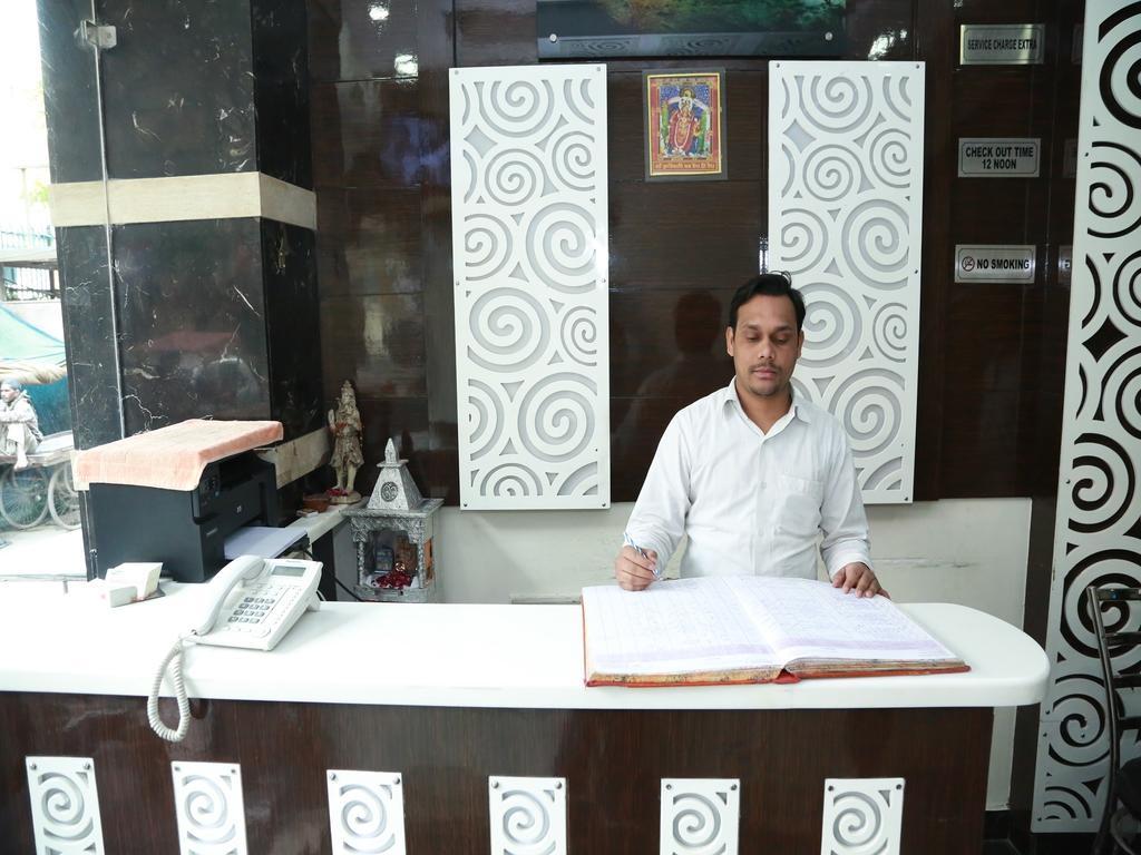 Hotel Shivam International - A Well Hygiene Property All Staff Vaccinated " New Delhi Ngoại thất bức ảnh
