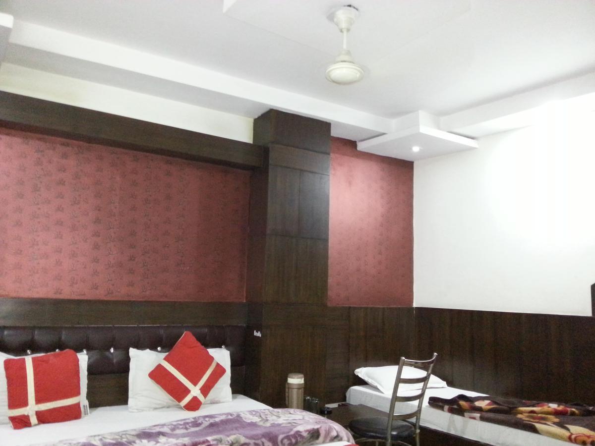 Hotel Shivam International - A Well Hygiene Property All Staff Vaccinated " New Delhi Ngoại thất bức ảnh